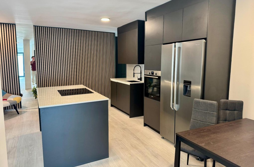 Resale - Apartamento - Torrevieja - CLUB NAUTICO TORREVIEJA