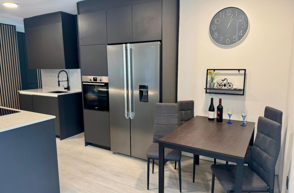 Resale - Apartamento - Torrevieja - CLUB NAUTICO TORREVIEJA