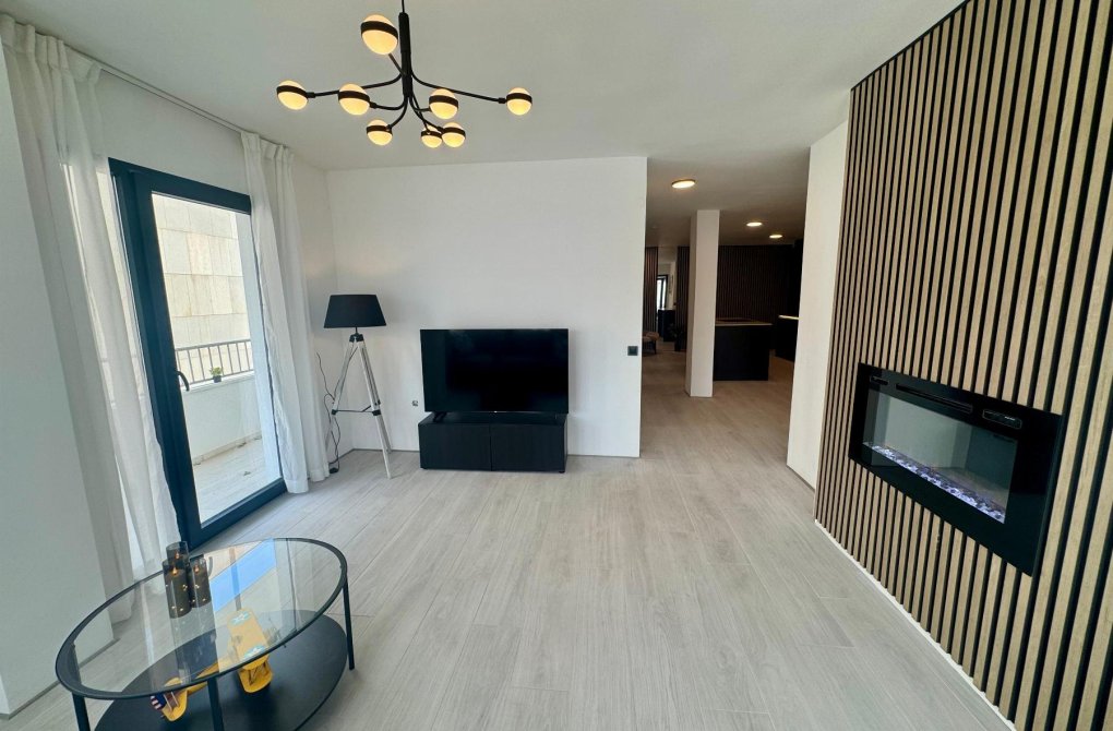 Resale - Apartamento - Torrevieja - CLUB NAUTICO TORREVIEJA