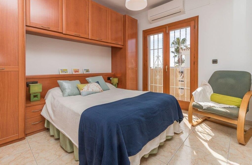 Resale - Casa - Orihuela Costa - La Zenia- Orihuela costa
