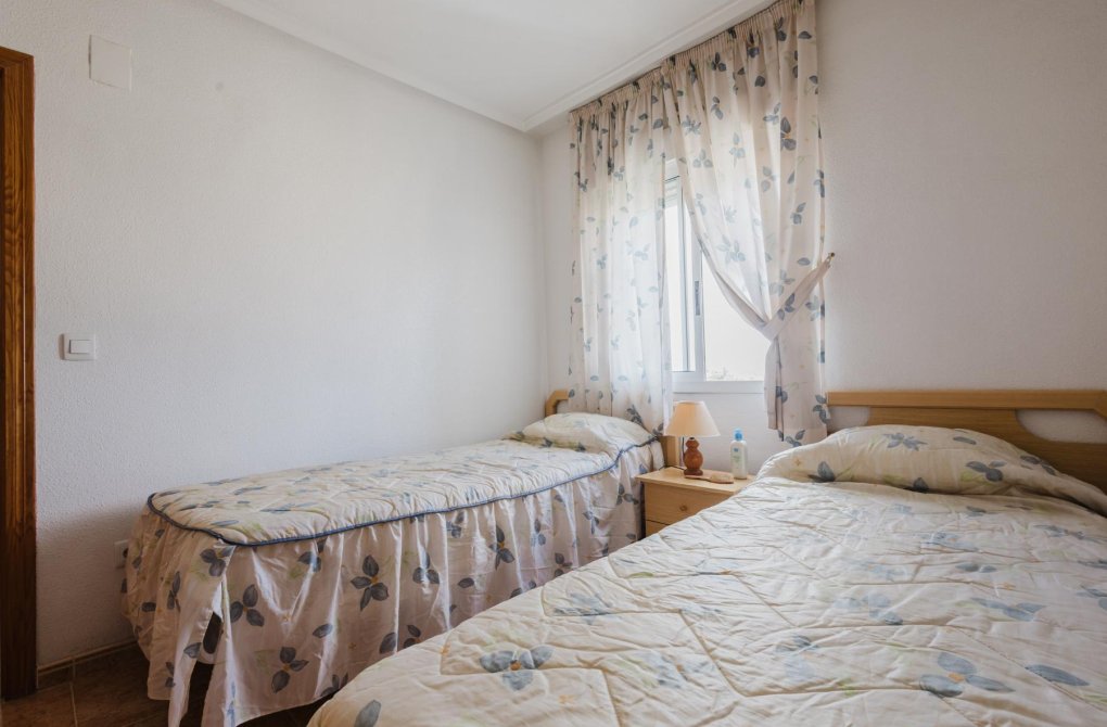 Resale - Apartamento - Torrevieja - Parque de las Naciones