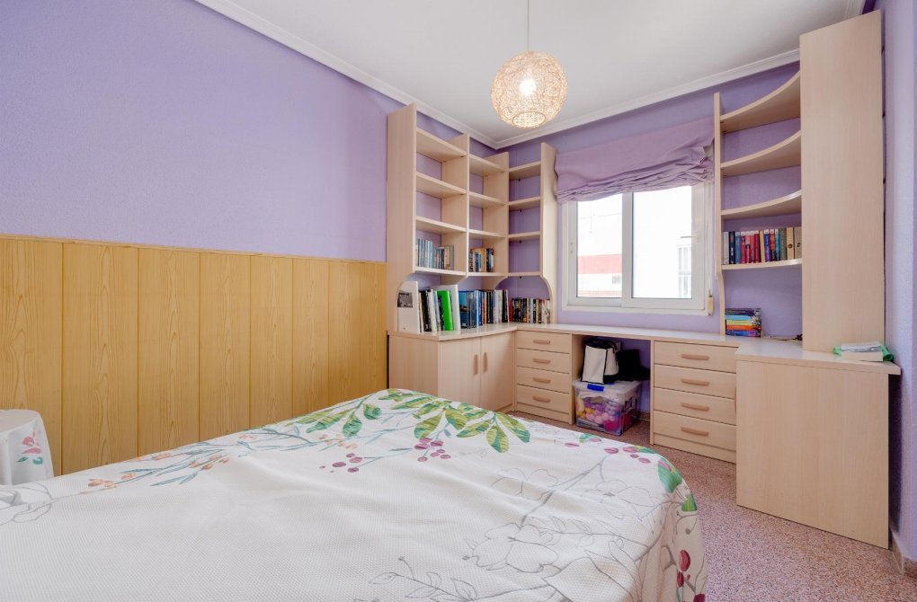 Resale - Apartamento - Torrevieja - Parque de las Naciones