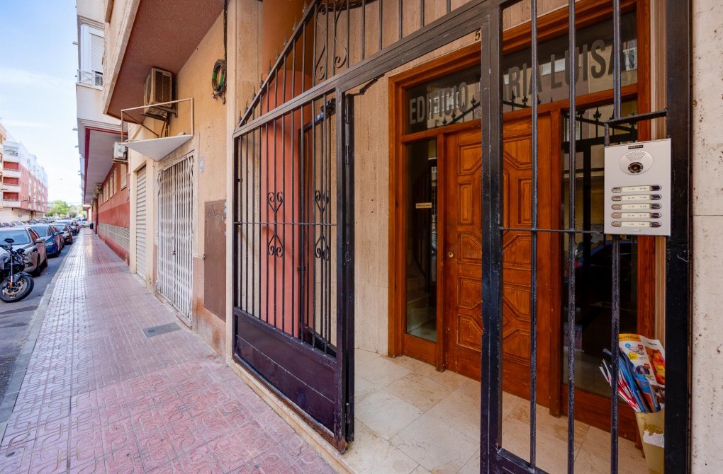 Resale - Apartamento - Torrevieja - Parque de las Naciones