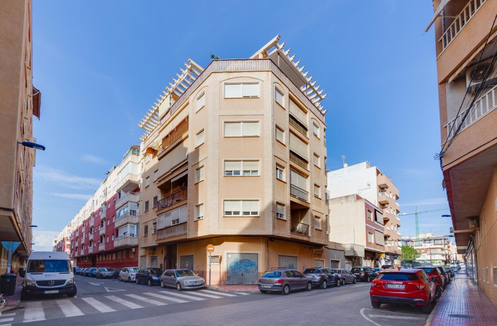Resale - Apartamento - Torrevieja - Parque de las Naciones