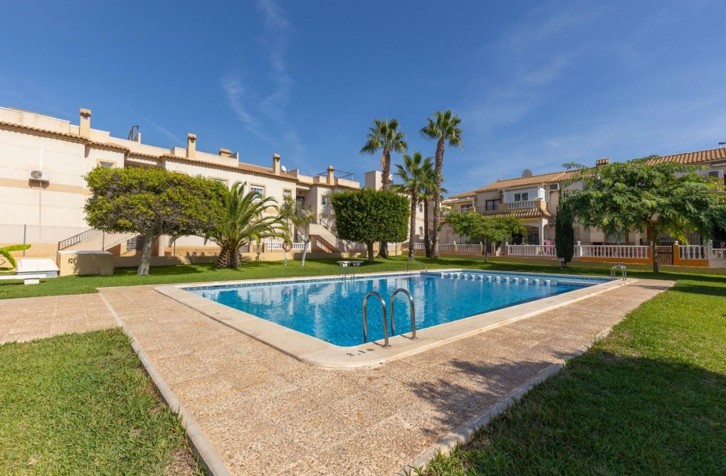  - Bungalow - Torrevieja - Zona los Frutales