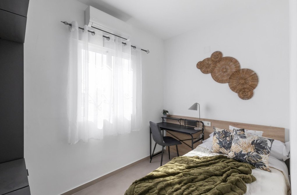  - Bungalow - Torrevieja - Zona los Frutales