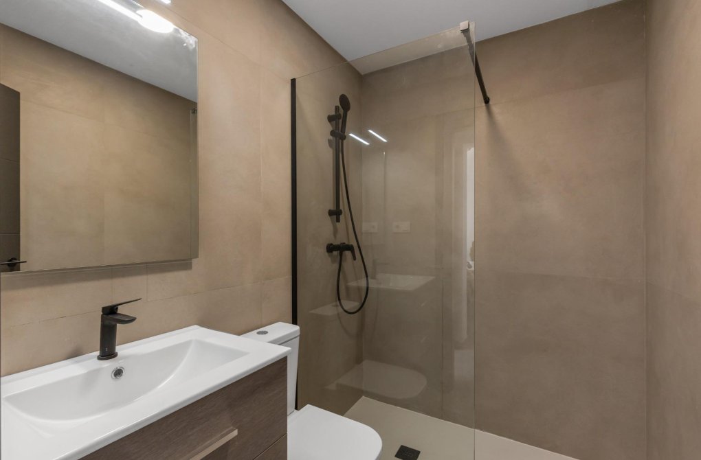  - Bungalow - Torrevieja - Zona los Frutales