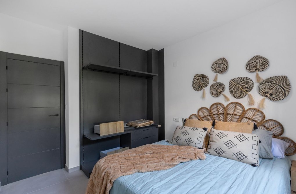  - Bungalow - Torrevieja - Zona los Frutales