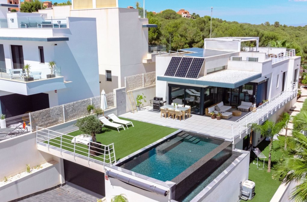 Reventa - Villa independiente - San Miguel de Salinas