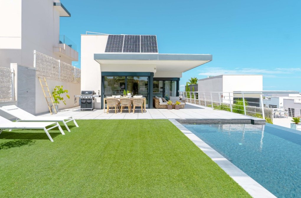 Reventa - Villa independiente - San Miguel de Salinas