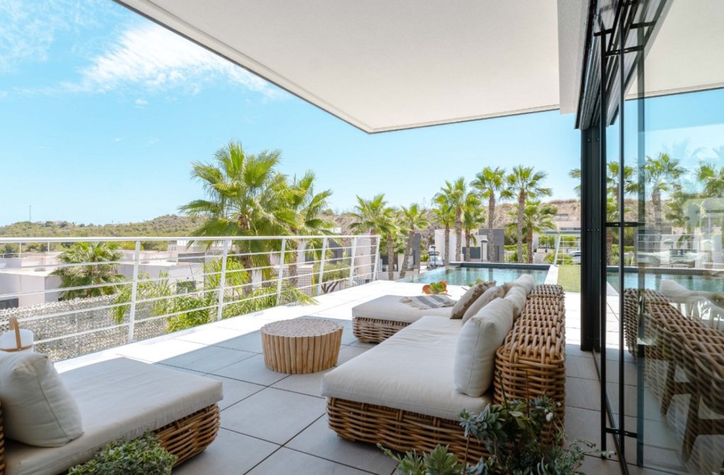 Reventa - Villa independiente - San Miguel de Salinas