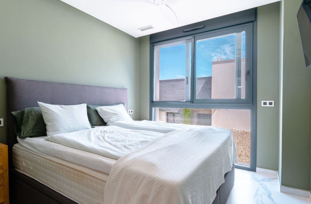 Reventa - Villa independiente - San Miguel de Salinas