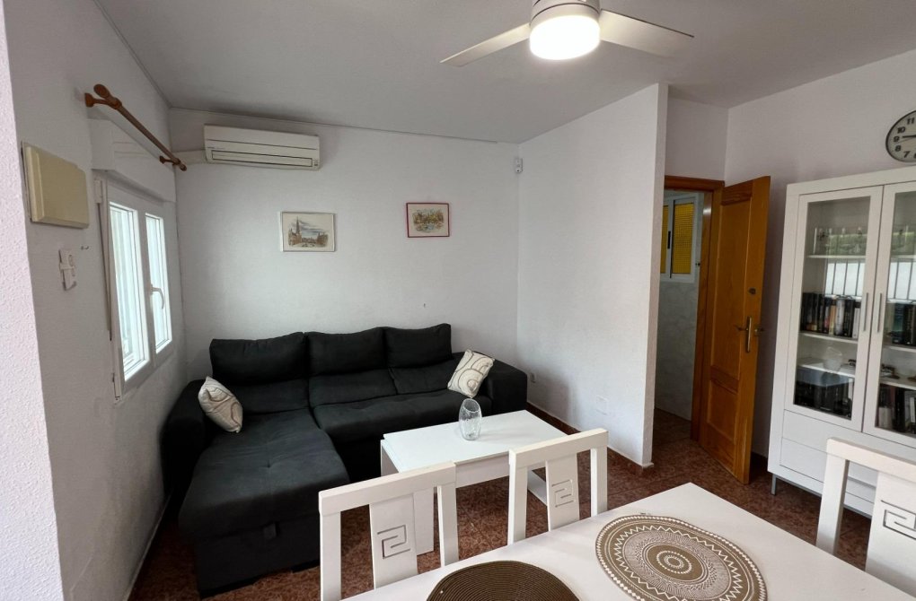 Resale - Terraced house - Torrevieja - Torretas
