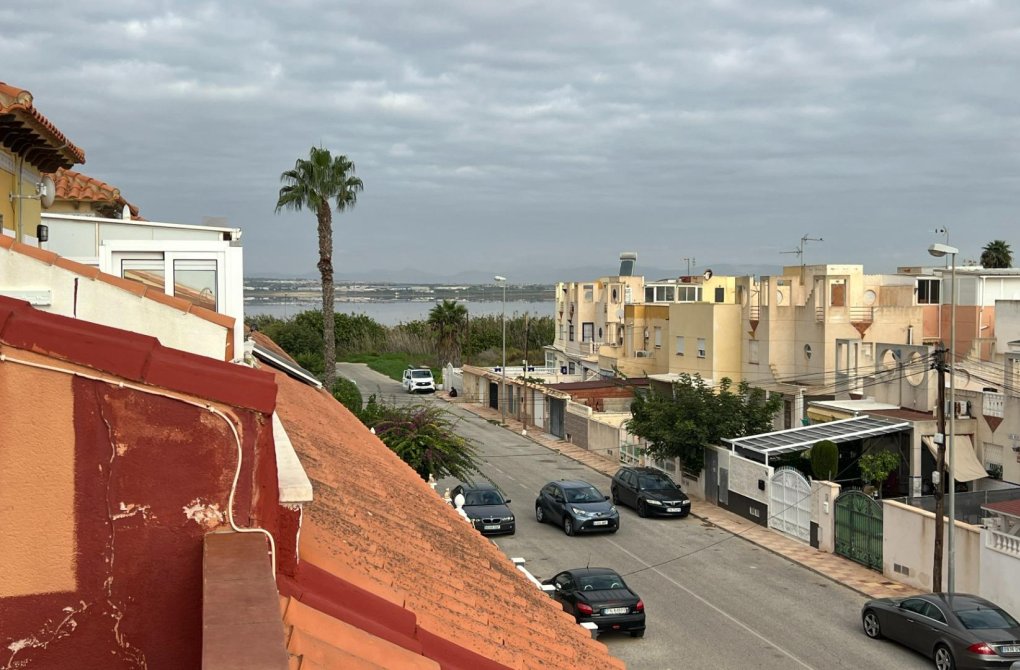 Resale - Terraced house - Torrevieja - Torretas