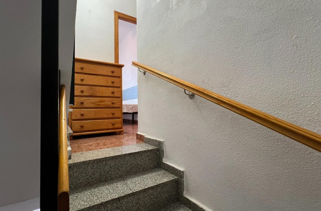 Resale - Terraced house - Torrevieja - Torretas