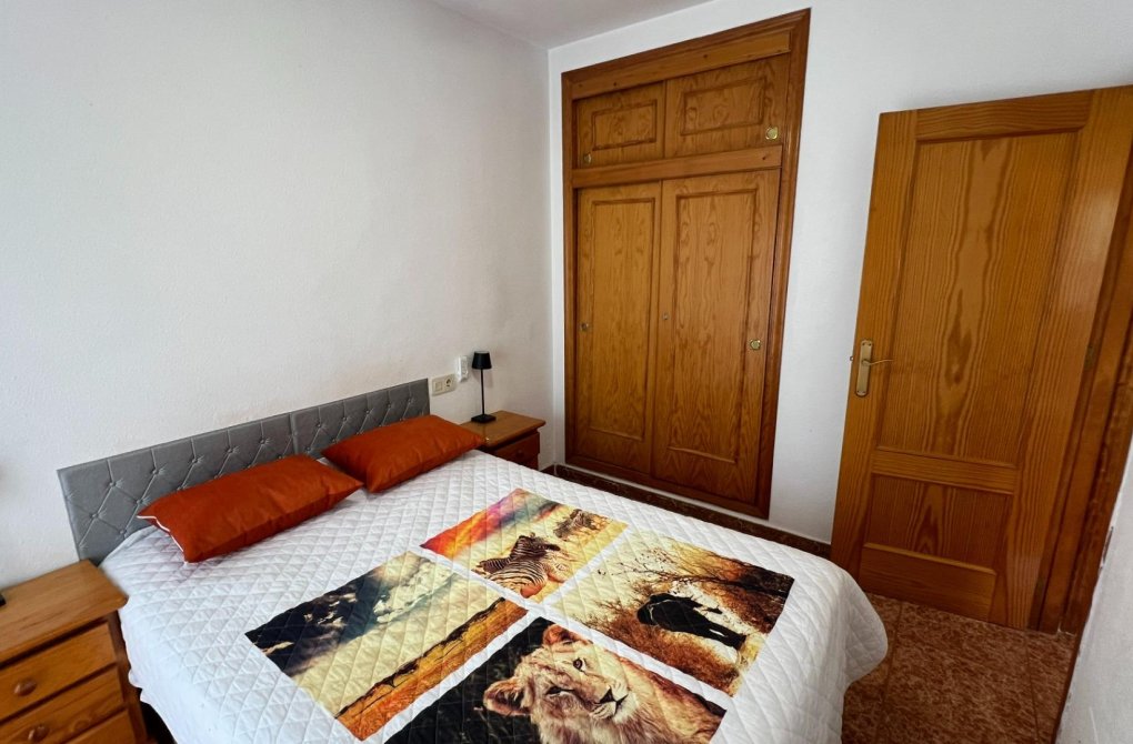 Resale - Terraced house - Torrevieja - Torretas