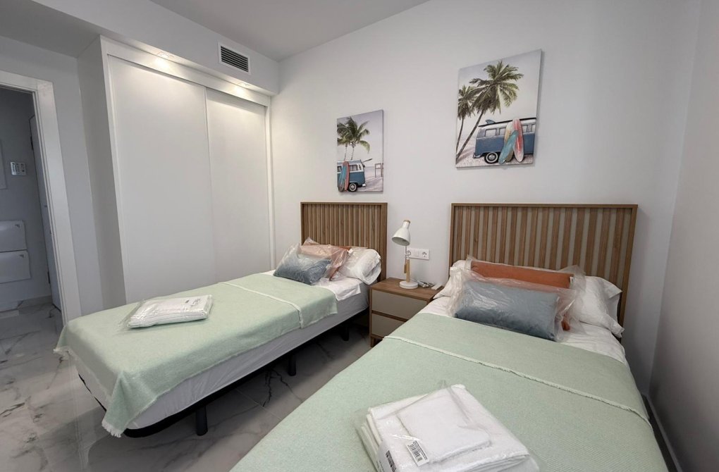 Resale - Apartment - Orihuela Costa - PAU 8