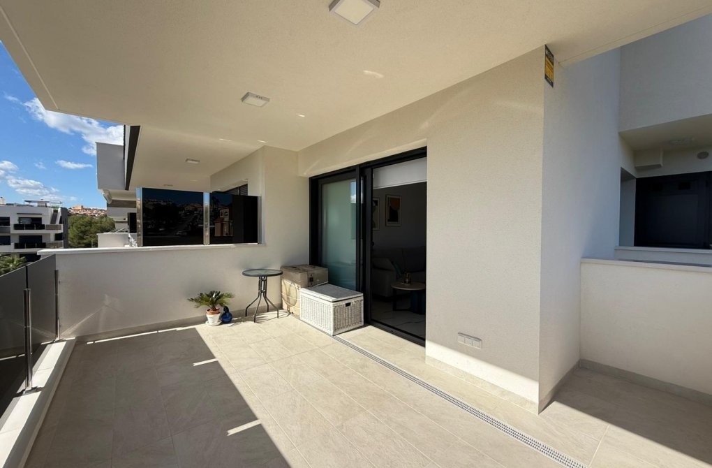 Resale - Apartment - Orihuela Costa - PAU 8