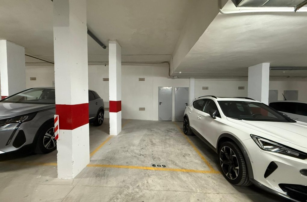 Resale - Apartment - Orihuela Costa - PAU 8