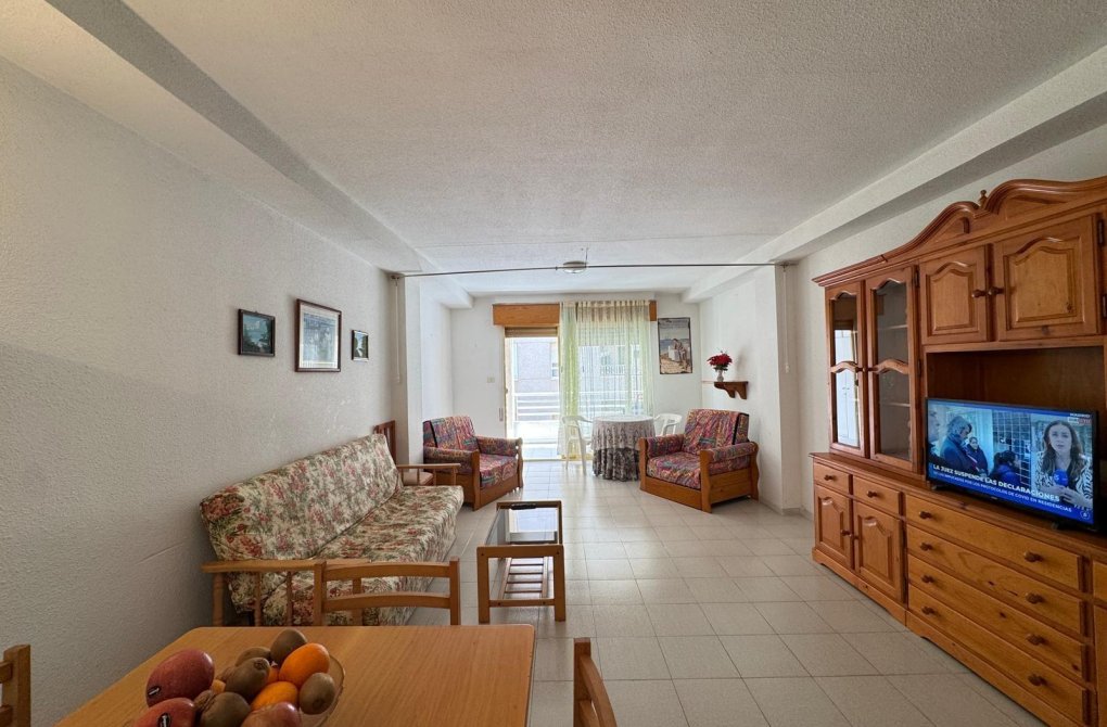 Resale - Apartment - Torrevieja - Centro