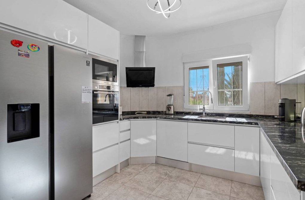 Resale - Villa - Ciudad Quesada