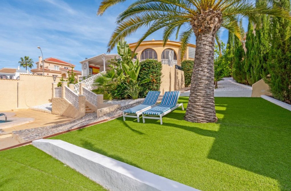 Resale - Villa - Ciudad Quesada