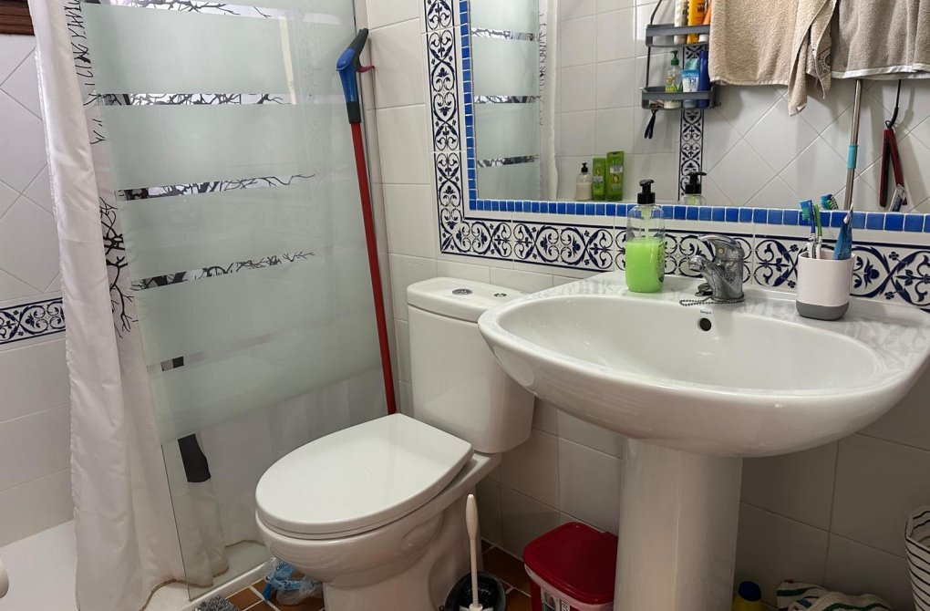 Resale - Bungalow - Torrevieja - Aguas nuevas 2