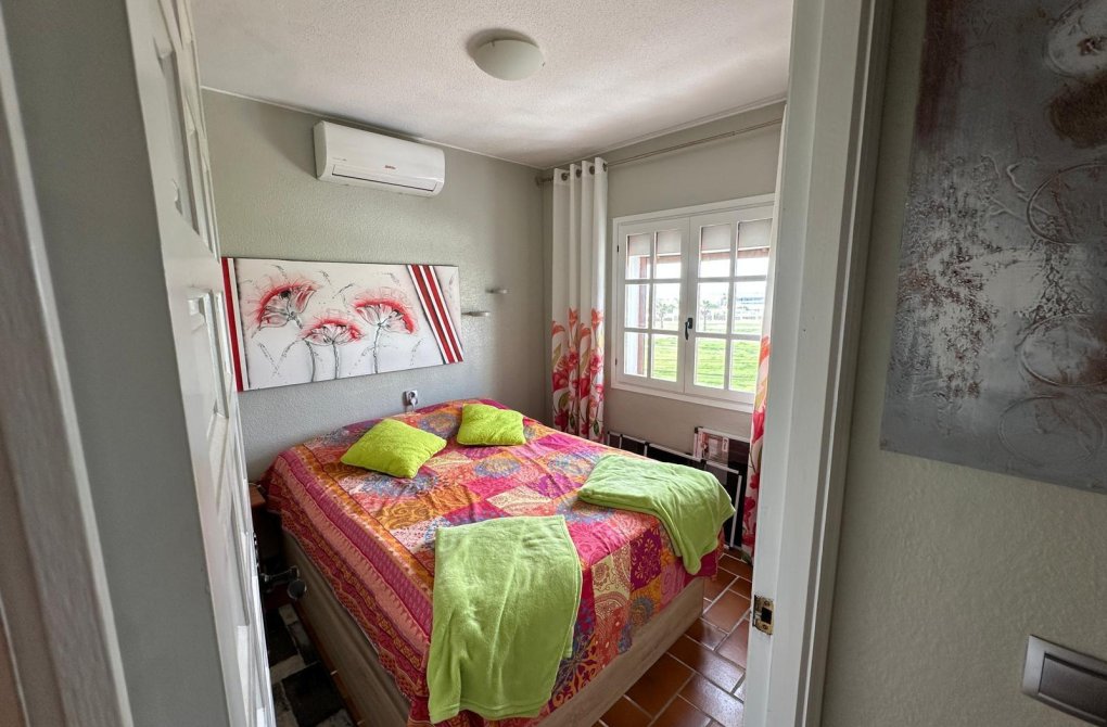 Resale - Bungalow - Torrevieja - Aguas nuevas 2