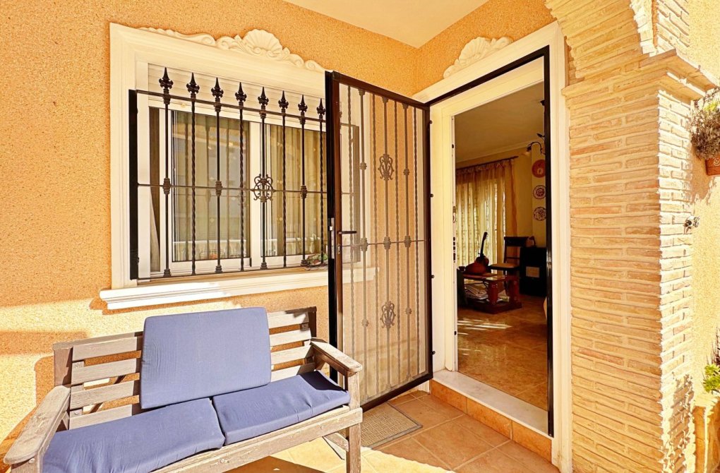 Resale - Townhouse - Orihuela Costa - Villamartin