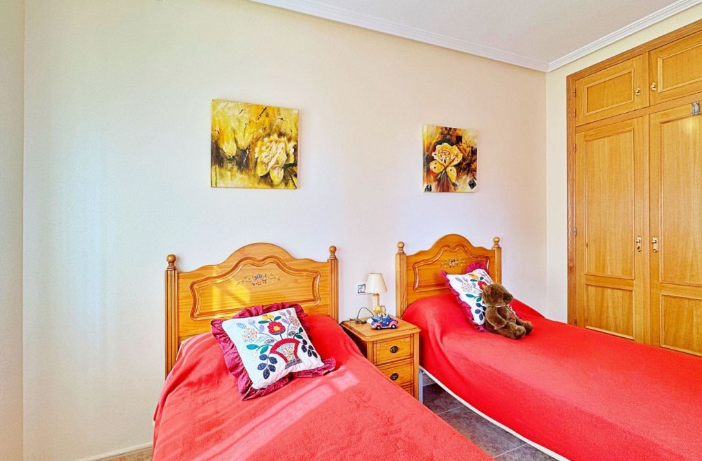 Resale - Townhouse - Orihuela Costa - Villamartin