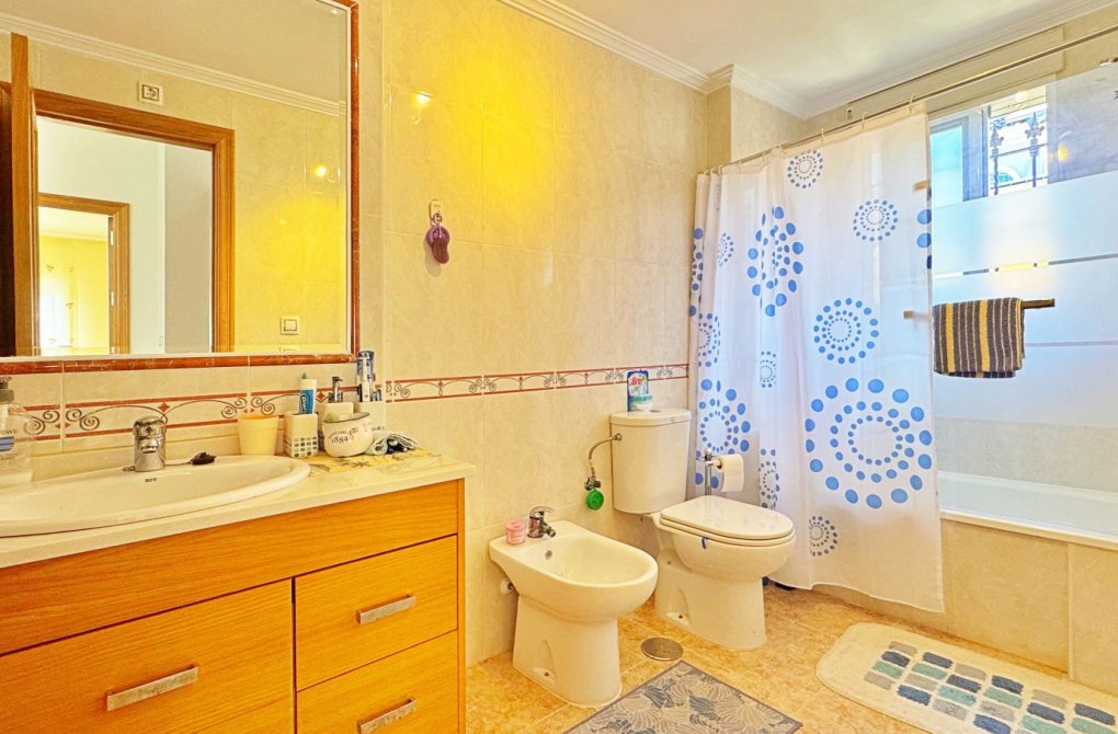 Resale - Townhouse - Orihuela Costa - Villamartin