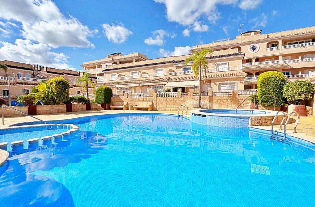 Resale - Townhouse - Orihuela Costa - Villamartin