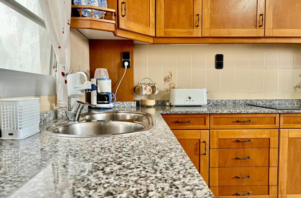 Resale - Apartment - Torrevieja - Las Piscinas Naturales