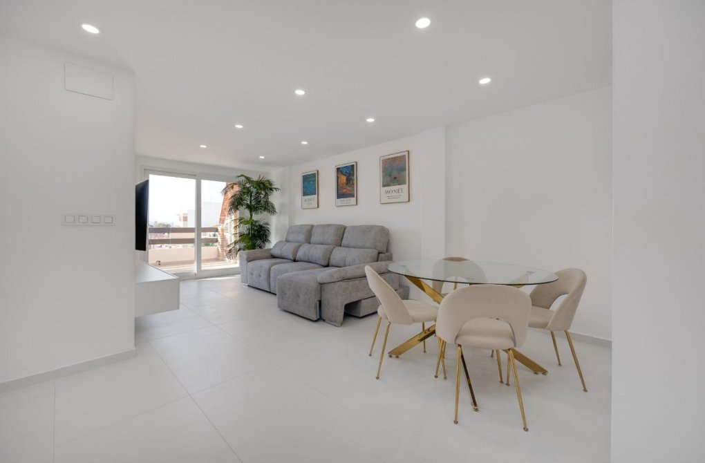 Reventa - Apartamento - Torrevieja - Playa de los Naufragos