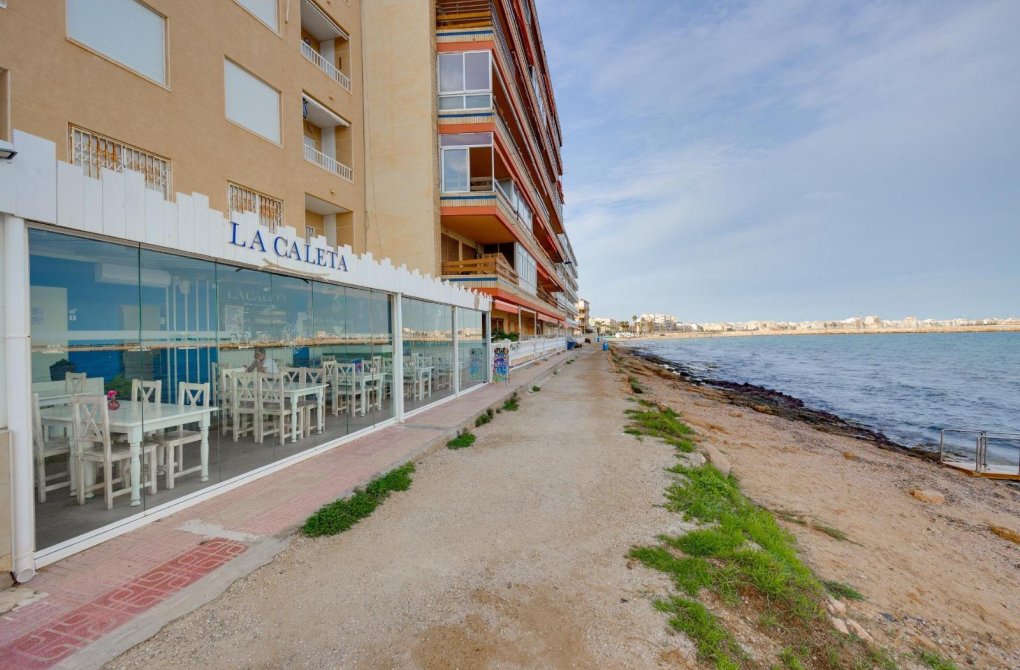 Reventa - Apartamento - Torrevieja - Playa de los Naufragos