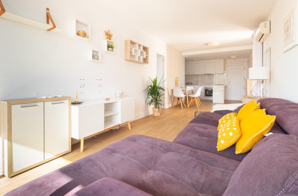 Resale - Apartment - Orihuela Costa - Los Dolses