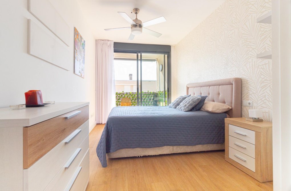 Resale - Apartment - Orihuela Costa - Los Dolses