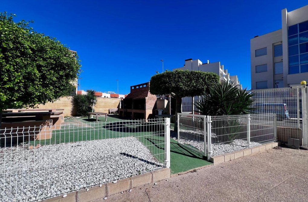 Resale - Apartment - Orihuela Costa - Los Dolses