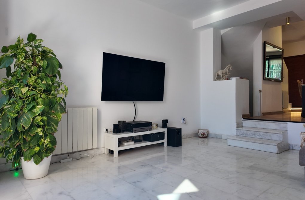Resale - Bungalow - San Juan de Alicante - Lloixa
