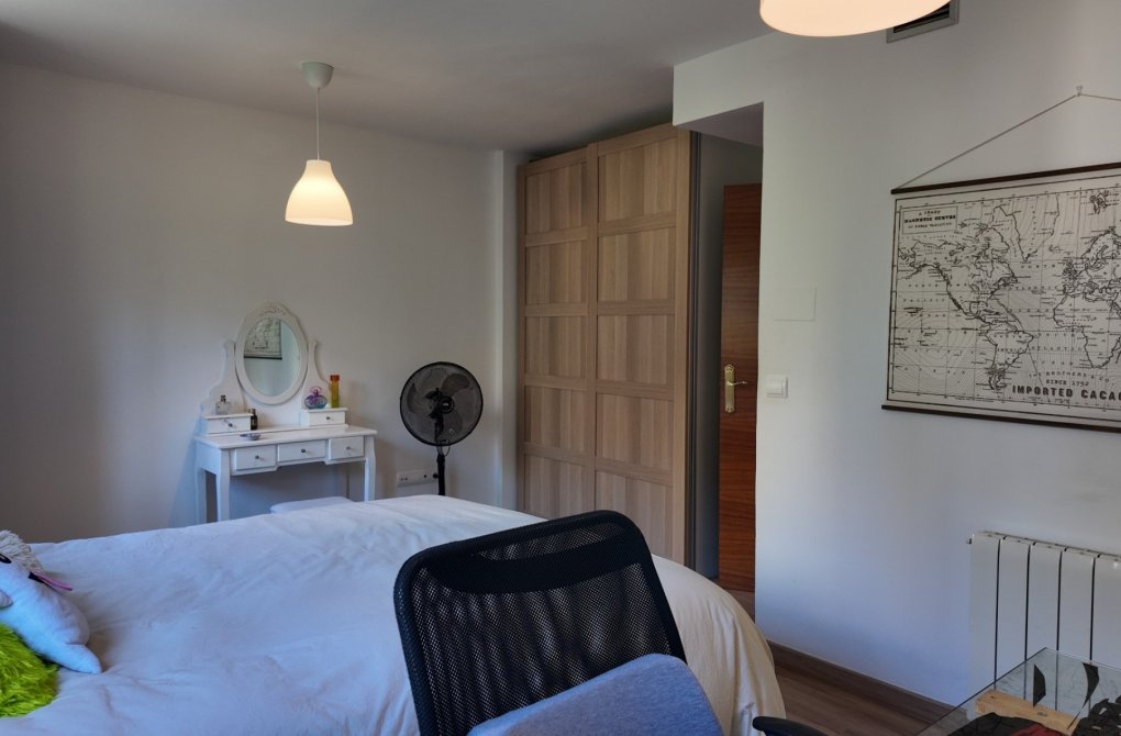 Resale - Bungalow - San Juan de Alicante - Lloixa