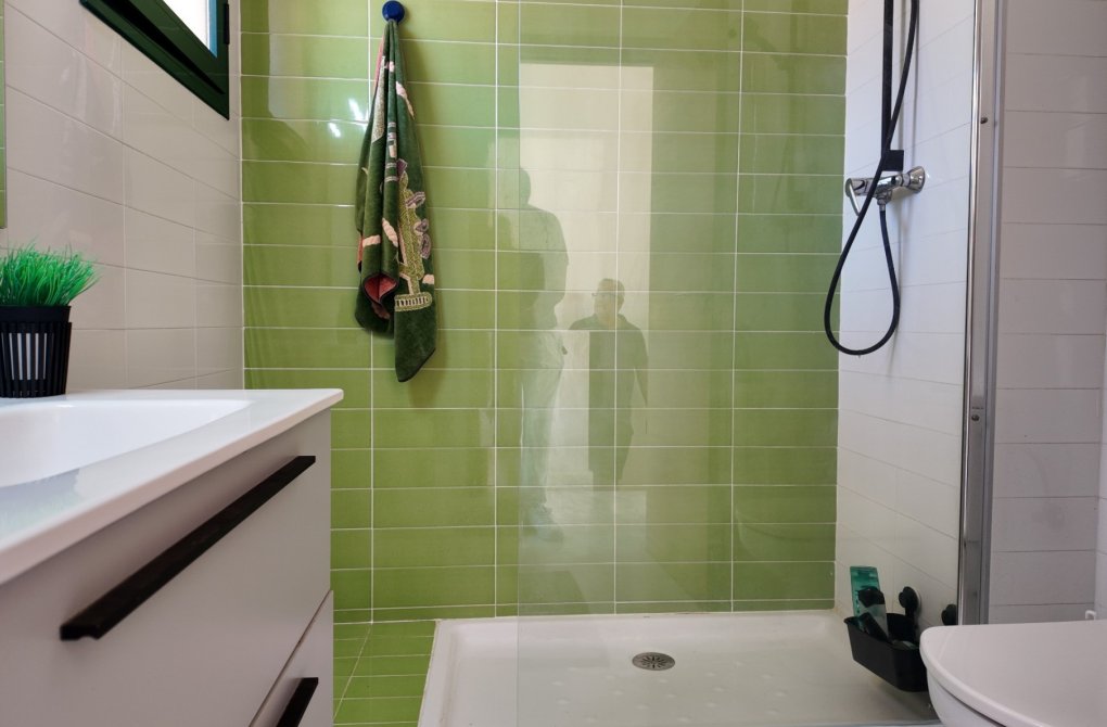 Resale - Bungalow - San Juan de Alicante - Lloixa