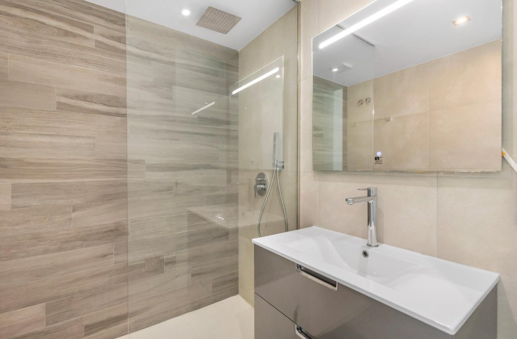 Resale - Bungalow - Torrevieja - Los Balcones - Los Altos del Edén