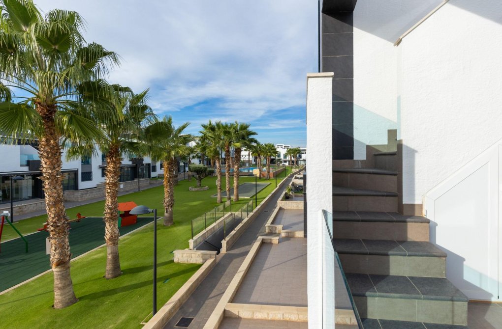 Resale - Bungalow - Torrevieja - Los Balcones - Los Altos del Edén