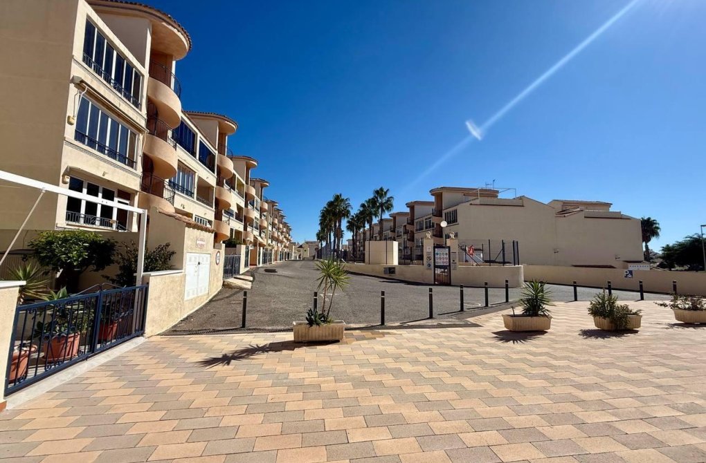Resale - Apartment - Orihuela - Los Balcones Y los Altos