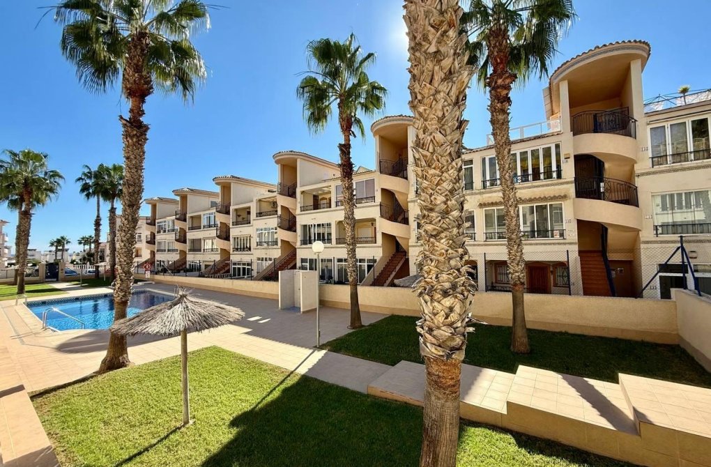 Resale - Apartment - Orihuela - Los Balcones Y los Altos