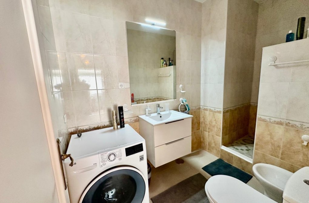 Resale - Bungalow - Torrevieja - Carrefour