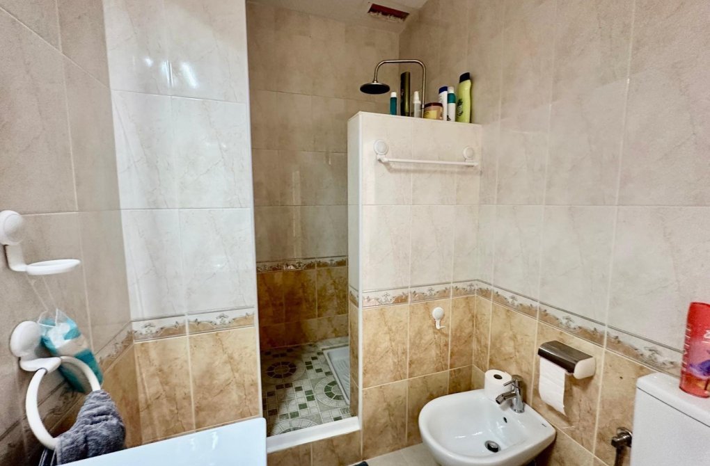 Resale - Bungalow - Torrevieja - Carrefour