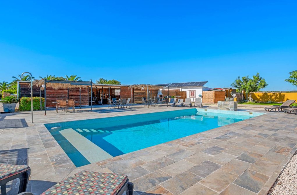 Вторичное жилье - Финка / Загородная недвижимость - Los Montesinos