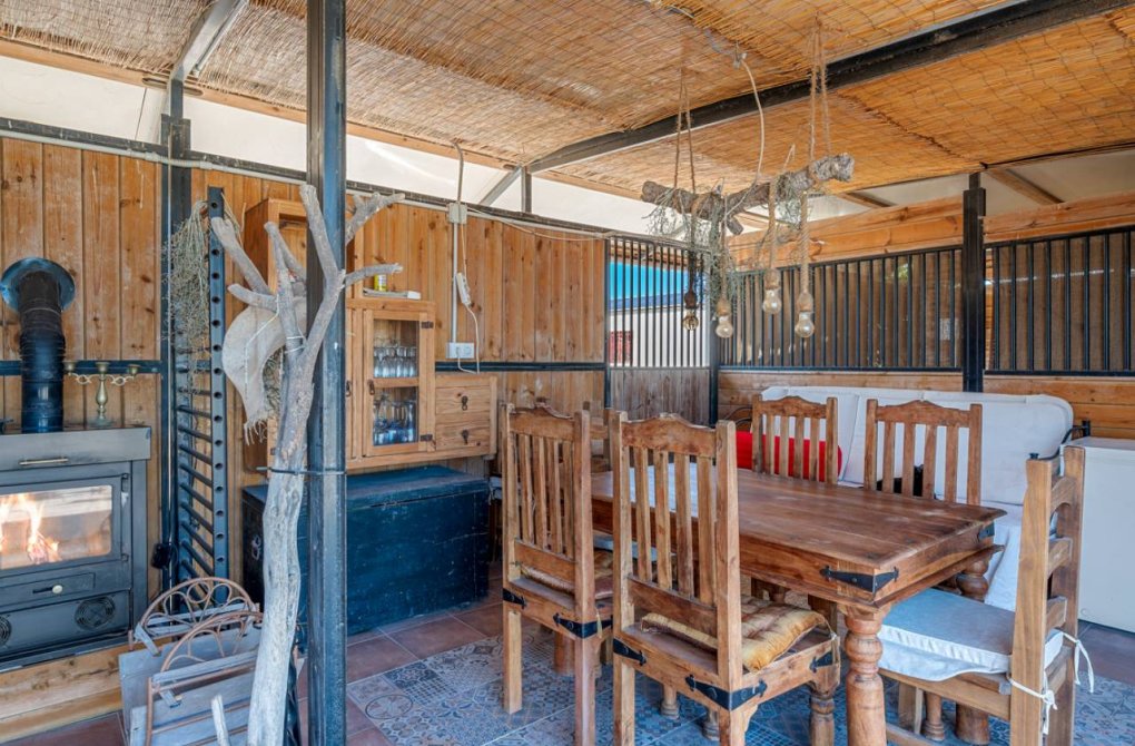 Вторичное жилье - Финка / Загородная недвижимость - Los Montesinos