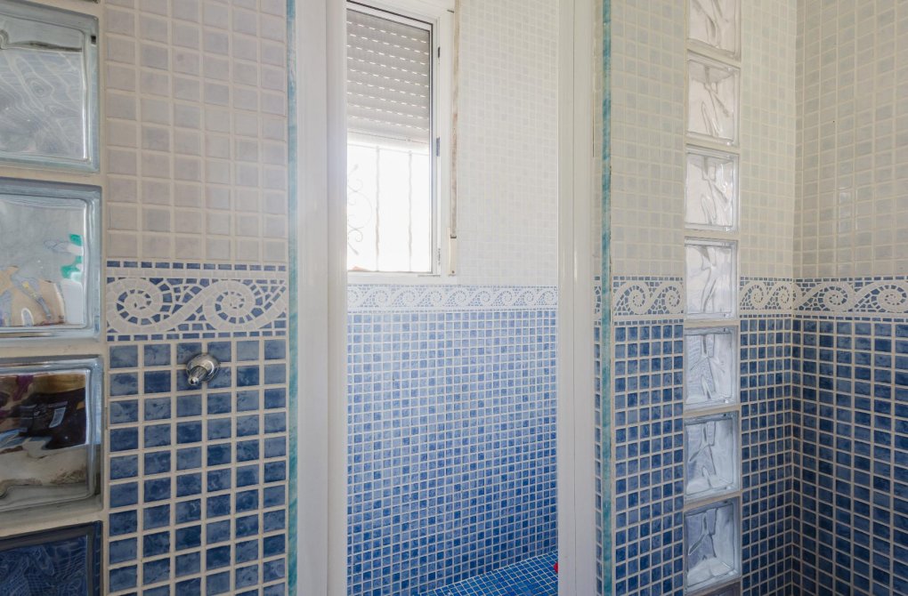 Resale - Chalet - Torrevieja - La siesta